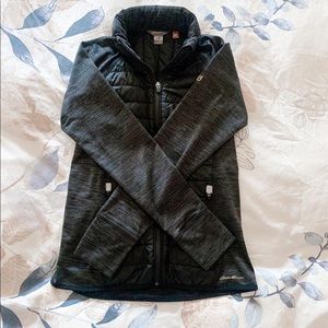 Light weight Eddie Bauer jacket in great condition.